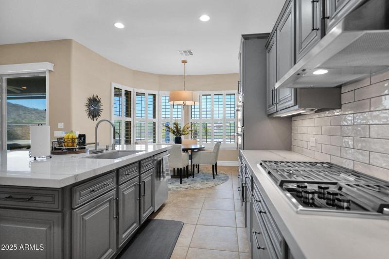 27-web-or-mls-P1303757