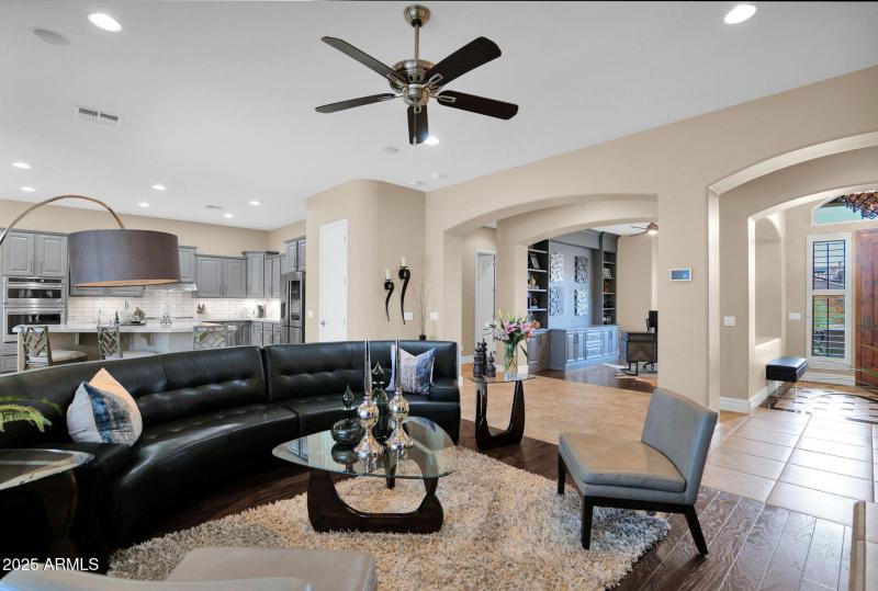 45-web-or-mls-P1303798