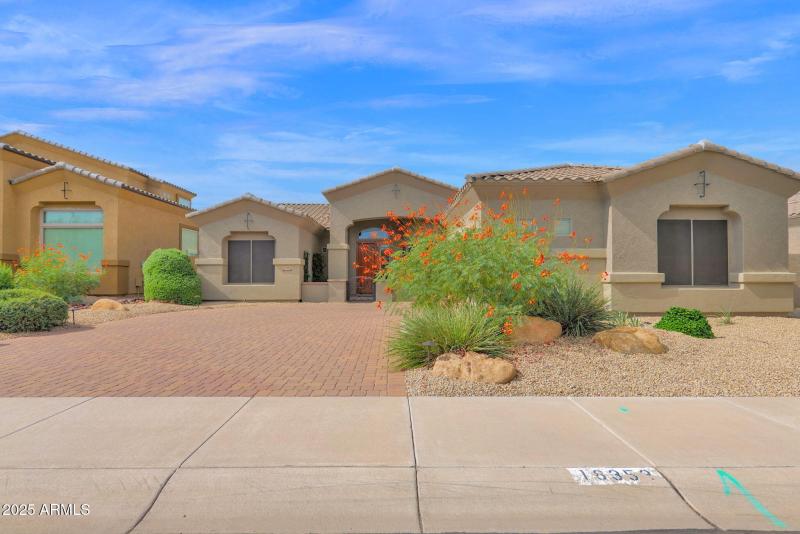 49-web-or-mls-P1303809