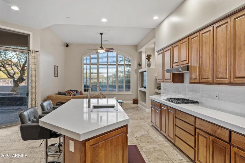 10775 E Caribbean Ln-15