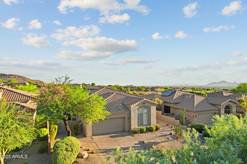 10775 E Caribbean Ln-47