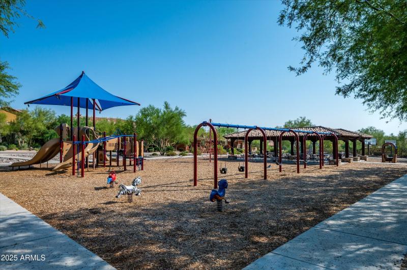 052_Playground