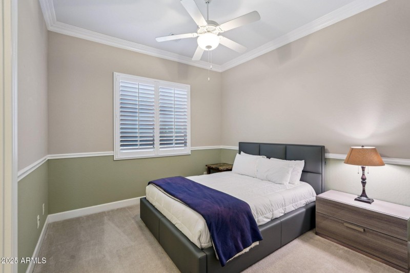 37-web-or-mls-W Georgia Ave-S0210-037