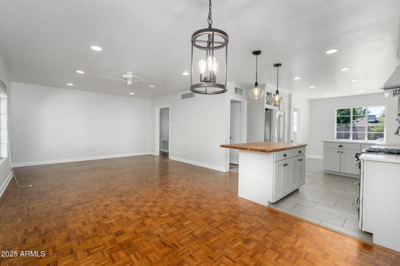 44-web-or-mls-Edgemont-42