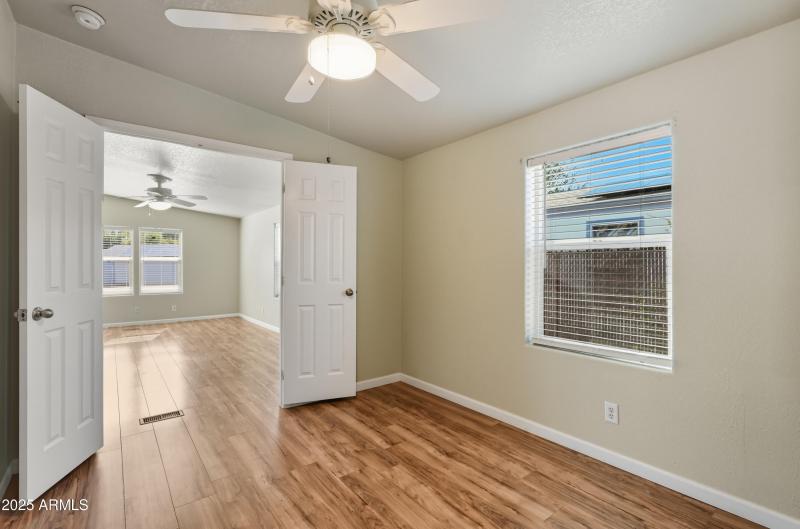 Den/3rd Bedroom/Hobby Room