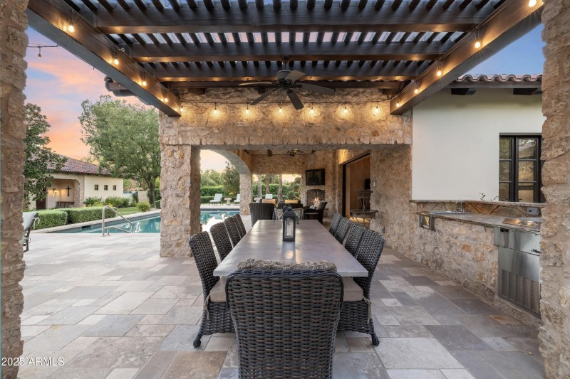 141_Covered Patio