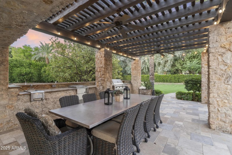142_Covered Patio