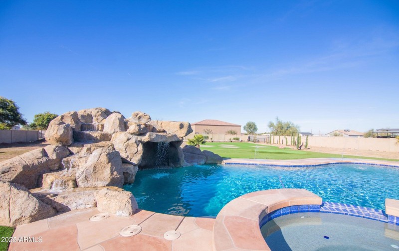 20220105173913344004000000-o