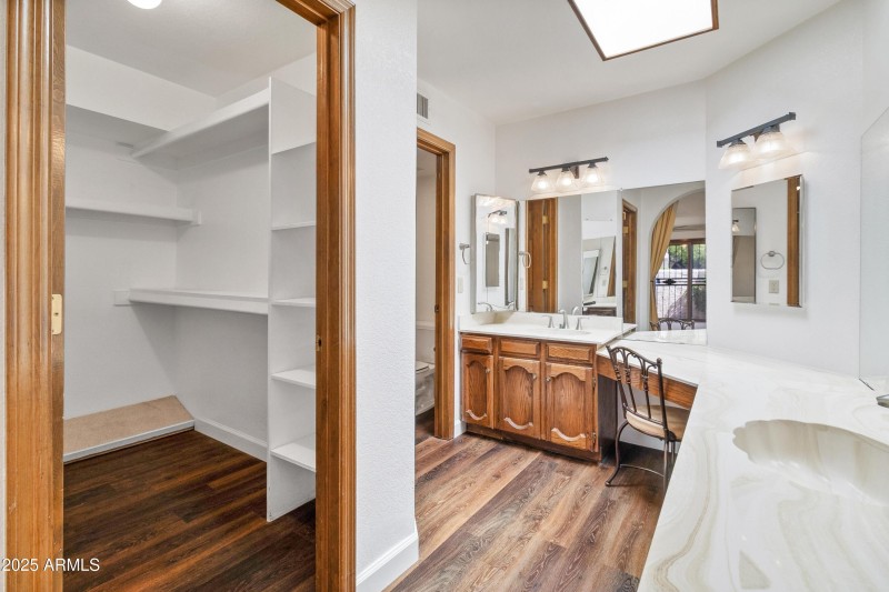 Primary Bathroom/Closet