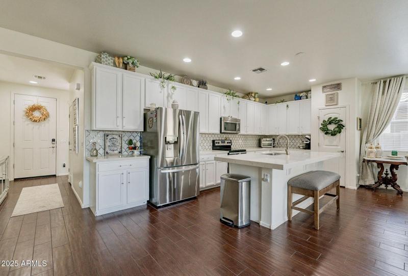 6-web-or-mls-163rd-6