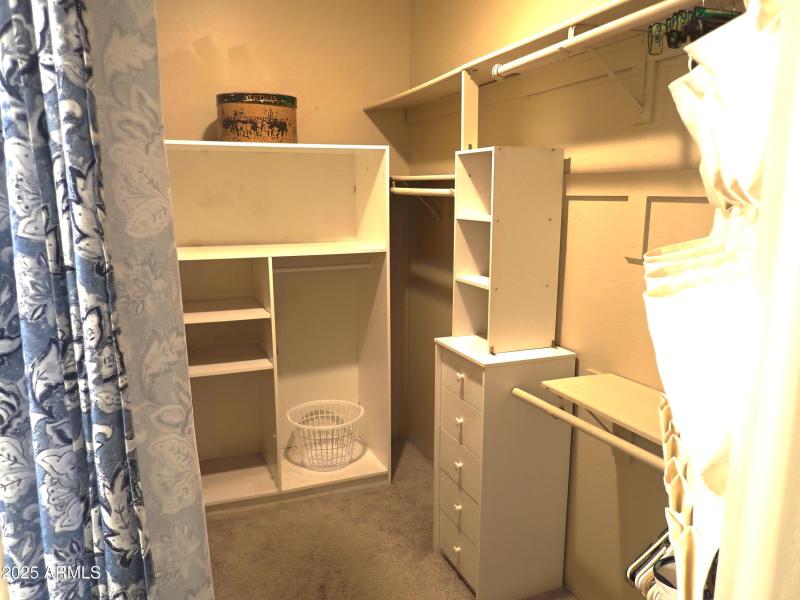 master-primary-walk-in-closet