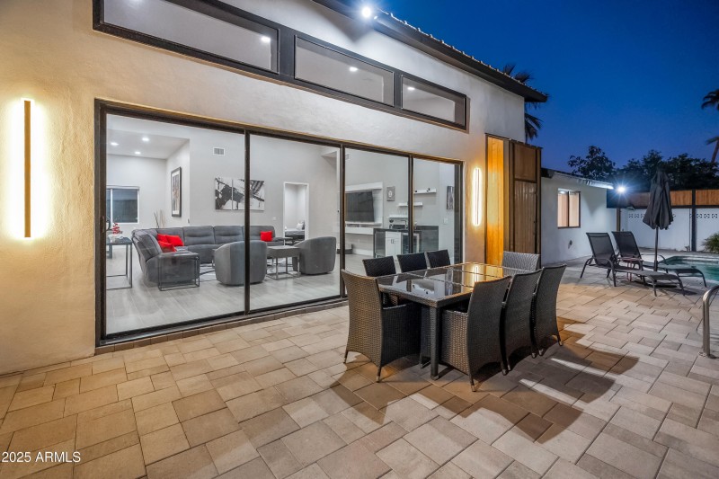 6715 E Montecito Ave-108