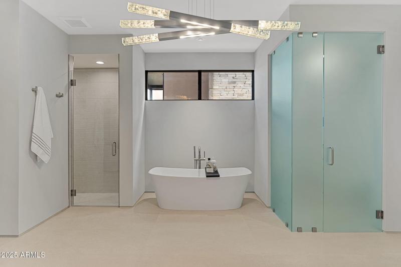 46-web-or-mls-37200-n-cave-creek-rd