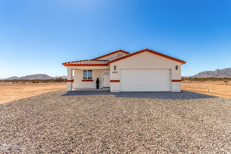 42761 W INDIANOLA AVE, Tonopah, AZ 85354
