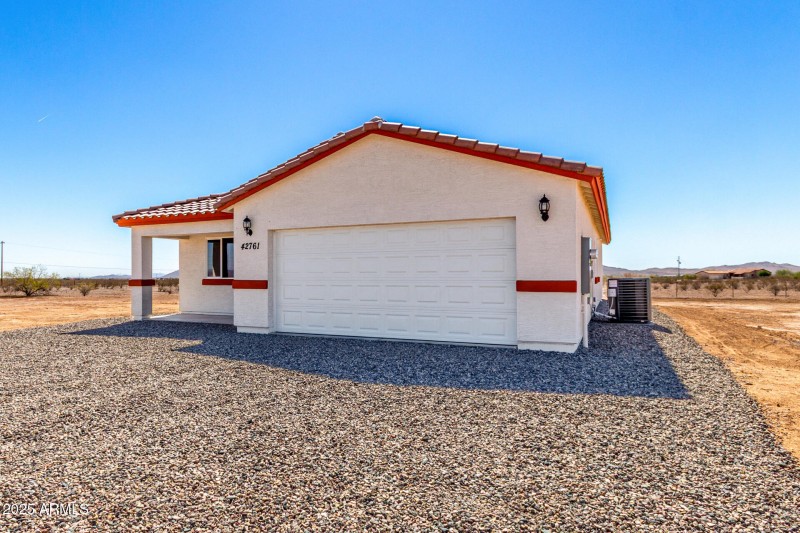 42761 W INDIANOLA AVE, Tonopah, AZ 85354