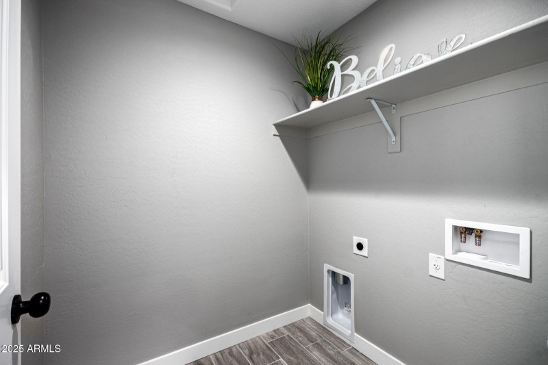 42761 W INDIANOLA AVE, Tonopah, AZ 85354