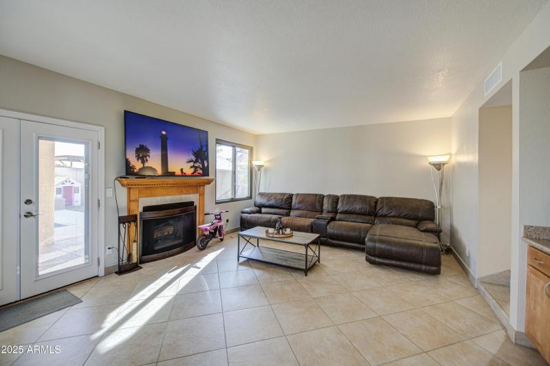 Family Room 4