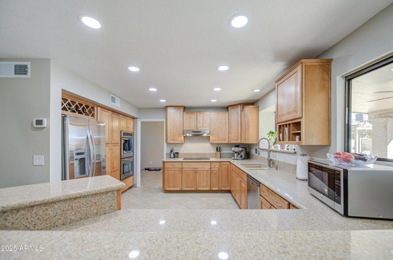 Kitchen 2