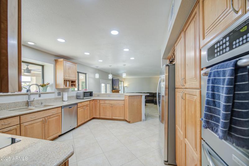 Kitchen 7