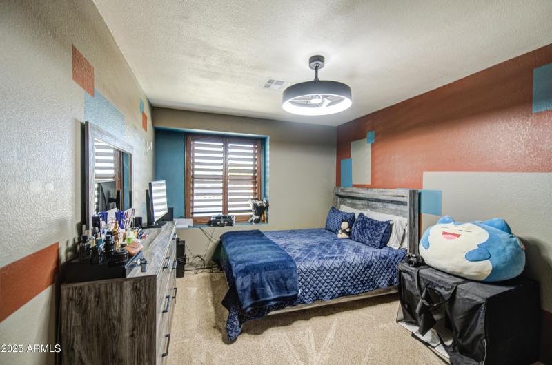 Bedroom 2-pic 1