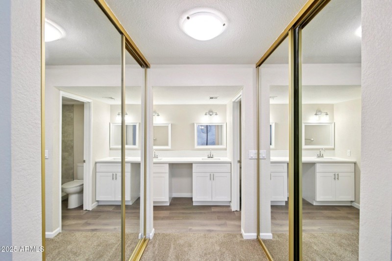 19-web-or-mls-W Avenida De Amigos Cir-S0