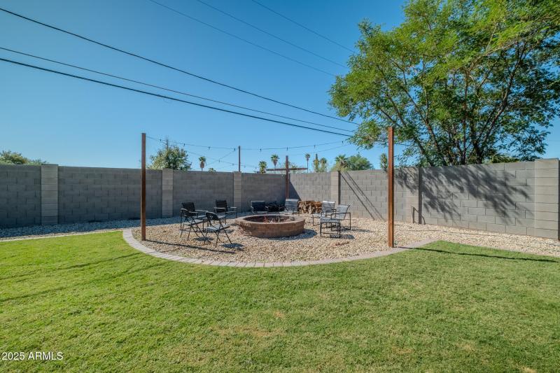 Granada Firepit