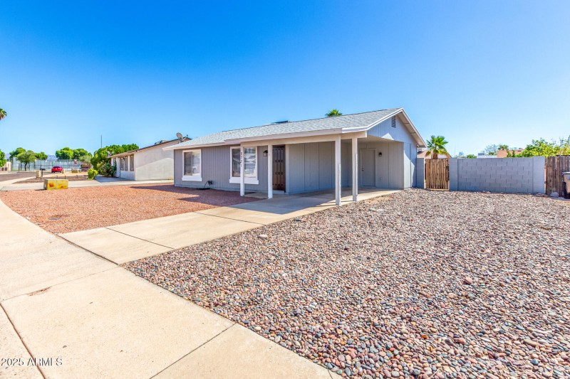 2 Bed, 1 Bath, 1 Car Carport