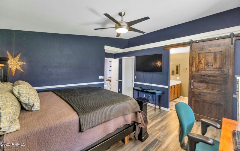 18023 N 111th Dr-large-019-023-18023 N 1