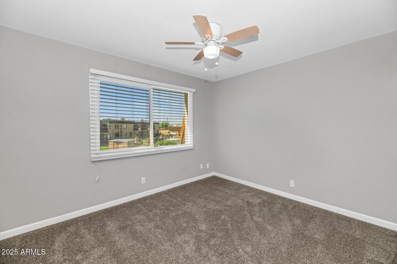 5137 N Granite Reef Rd-large-004-016-TOD