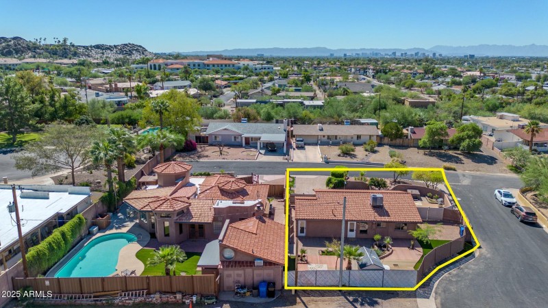 1448 E Royal Palm Rd Drone-9-Outline