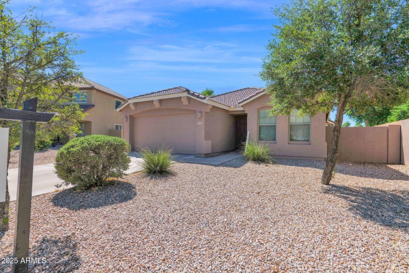 14-web-or-mls-P1315318