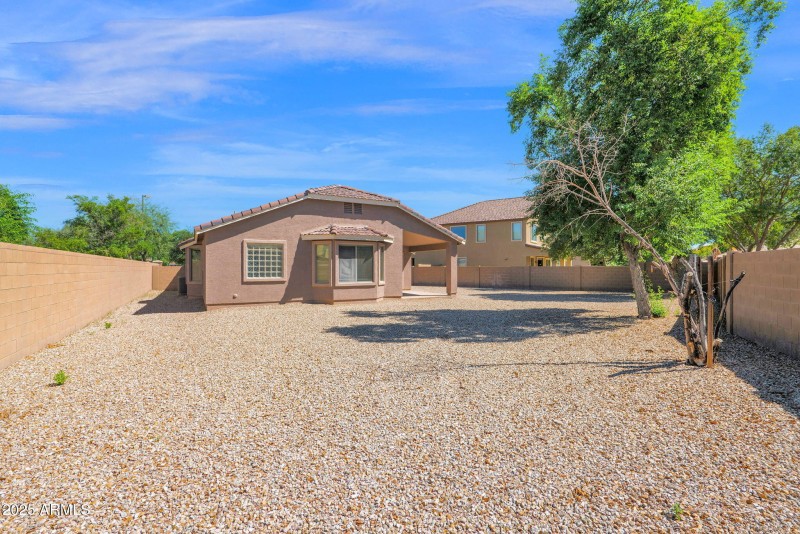 42-web-or-mls-P1315363