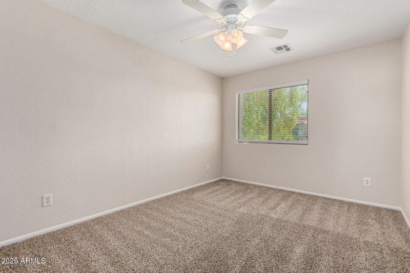 27 Sunland