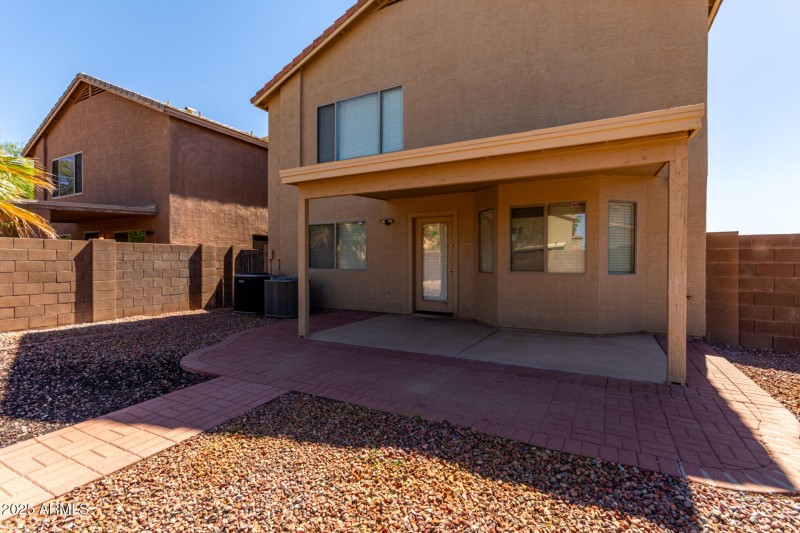 43 Sunland
