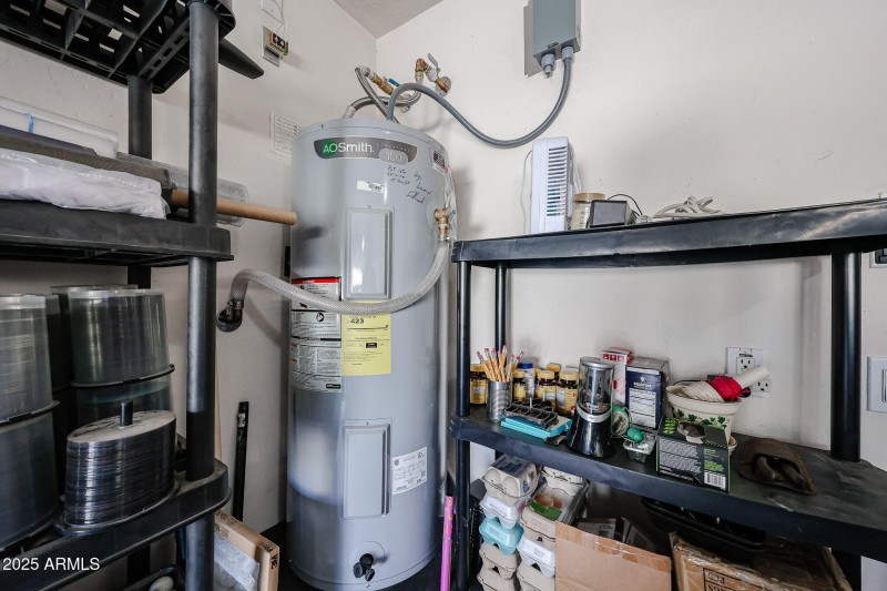 25-23327 W Twilight Tr_water heater