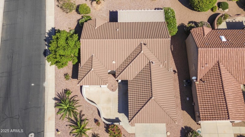DRONE - Roof