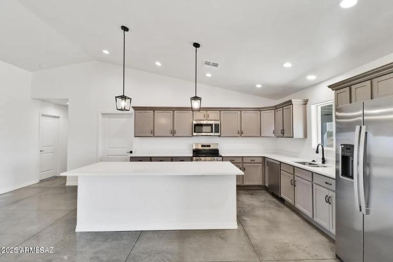 Kitchen 2