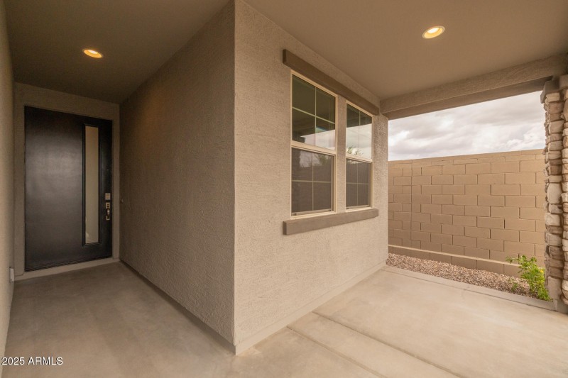 3)FRONT OF HOME