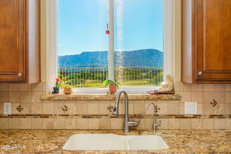 520 S Camino De Encanto-9