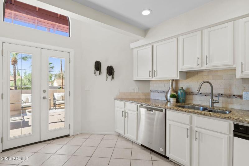 Kitchen w French Doors to Front Patio