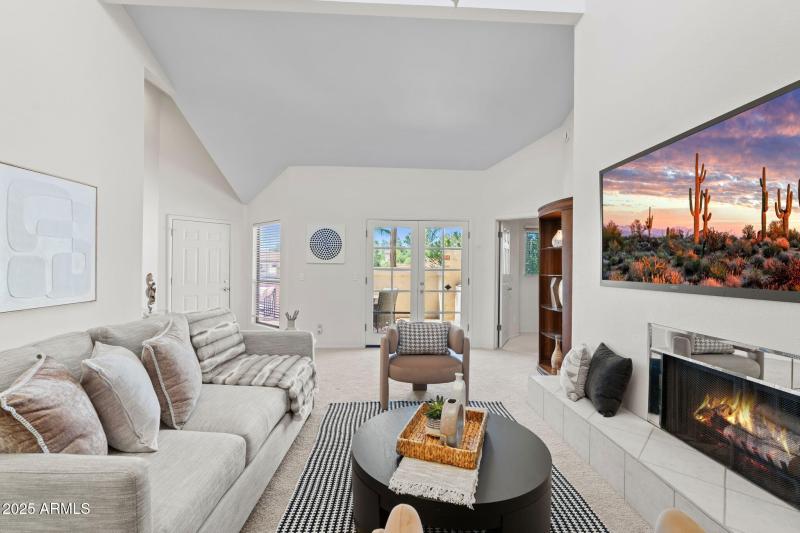 Family Room Overlooking Front Patio