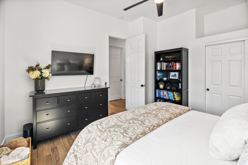 33219 N 7th Pl-29