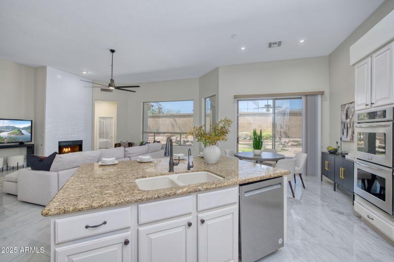 12706 E Desert Cove Ave Scottsdale - 220