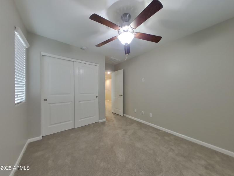 12_pc_cwIm9PdZIW_4qry3WrK6B_layout_0