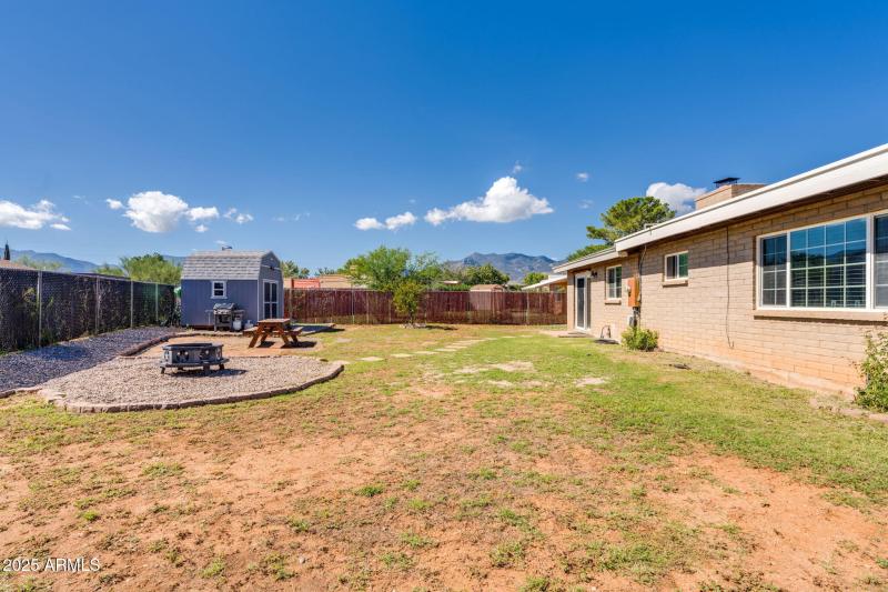 46-web-or-mls-Highland Dr-46