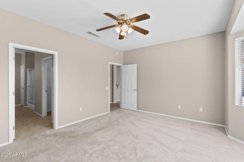 18-web-or-mls-_Z2A4143