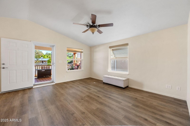 6-Living Room