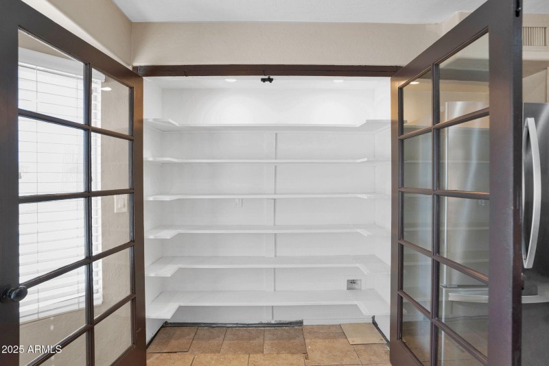 21-web-or-mls-12848 S 45th St - 23