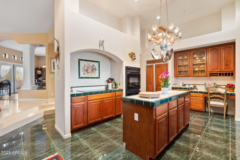 Kitchen 2