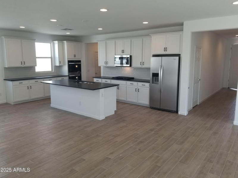 202 Kitchen Entry